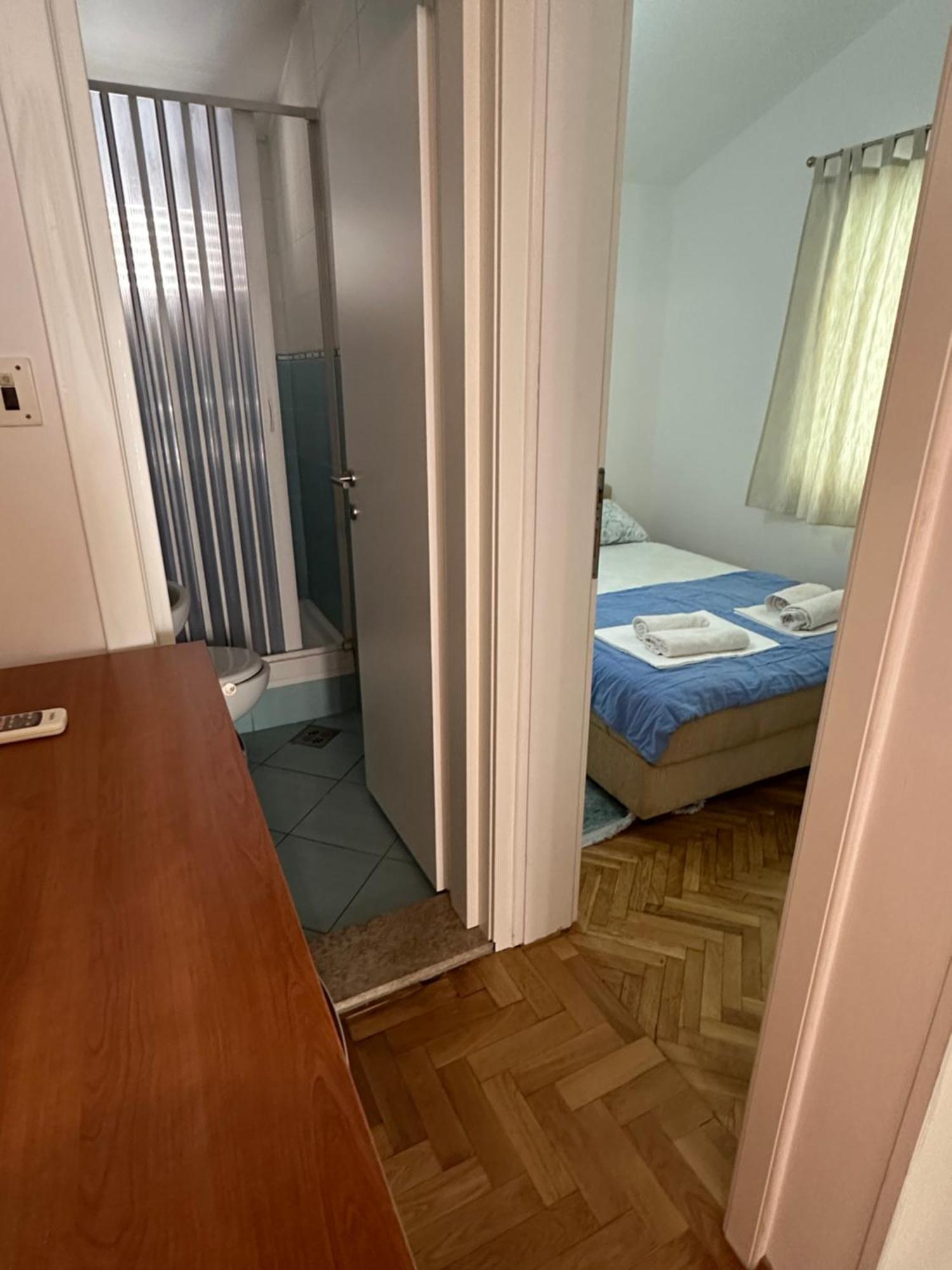 Apartmani Jedro Rafailovici Exterior photo